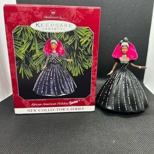 Hallmark Keepsake ~ Barbie African-American Holiday Ornament 1998